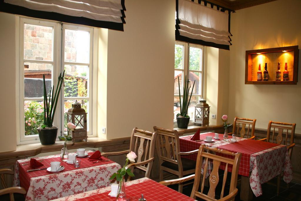 Hotel Altes Stadthaus 韦斯特施泰德 外观 照片